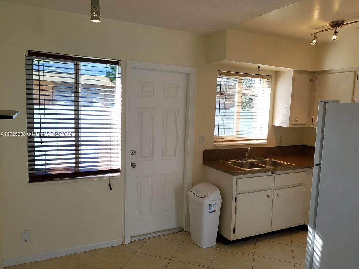 South Florida Real Estate | View 1231 NE 23rd Ave