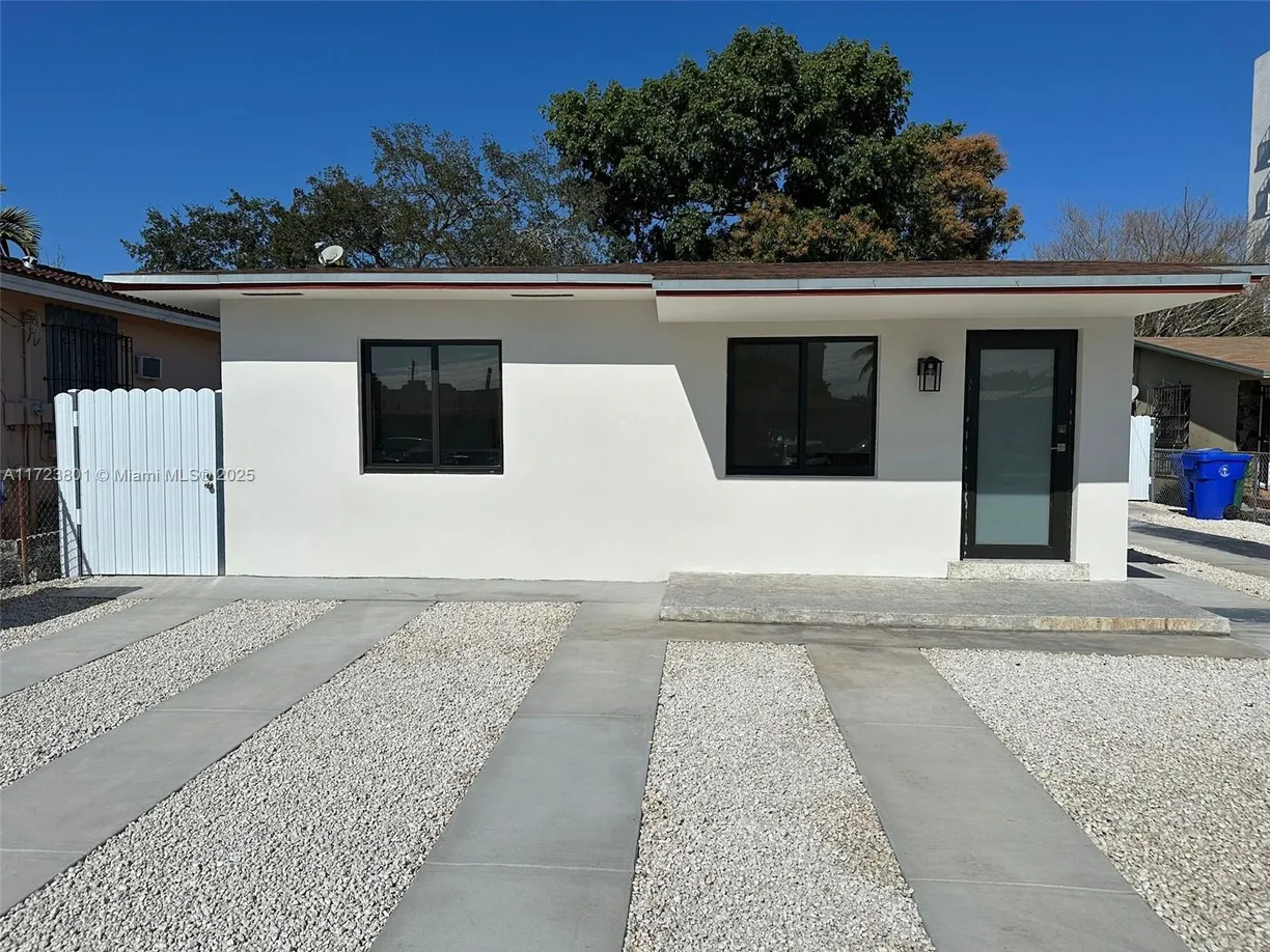 South Florida Real Estate | View 2225 NW 4th St, 2225 | 2 Beds, 1 Bath