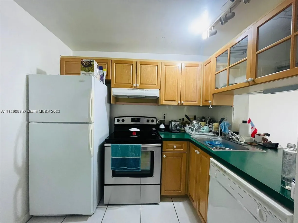 South Florida Real Estate | View 9310 Fontainebleau Blvd, 607 | Listing