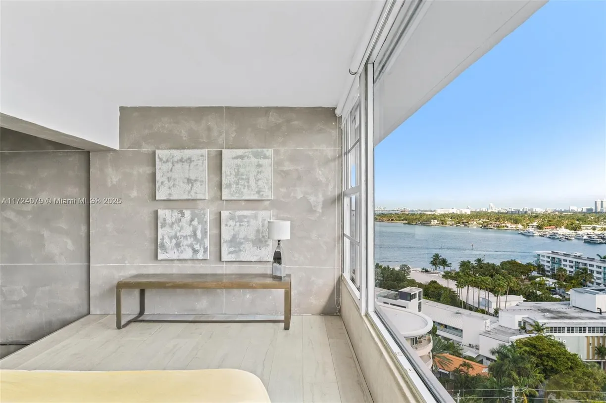 South Florida Real Estate | View 3 Island Ave, PHA | Listing