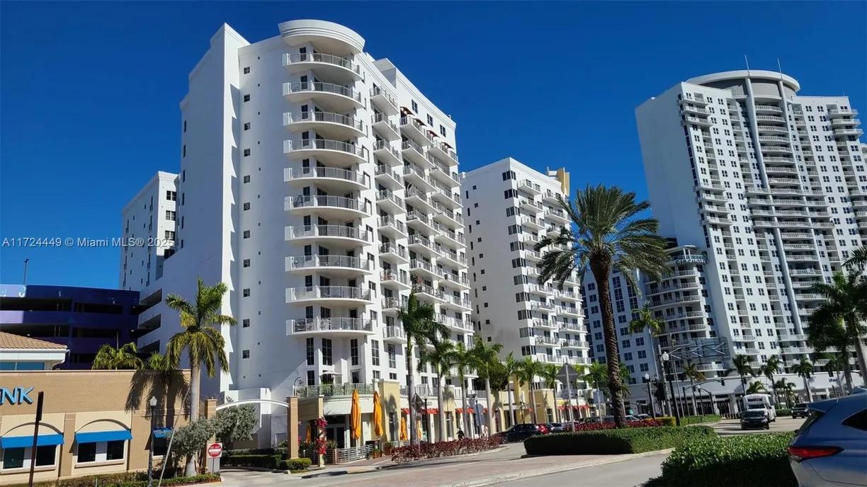 South Florida Real Estate | View 1830 Radius Dr, 903 | Listing
