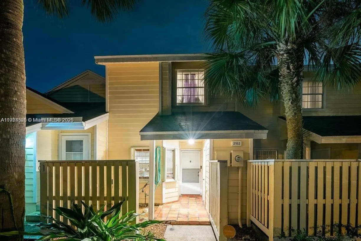 South Florida Real Estate | View 2152 Champions Way, 2152 | 2 Beds, 2 Baths