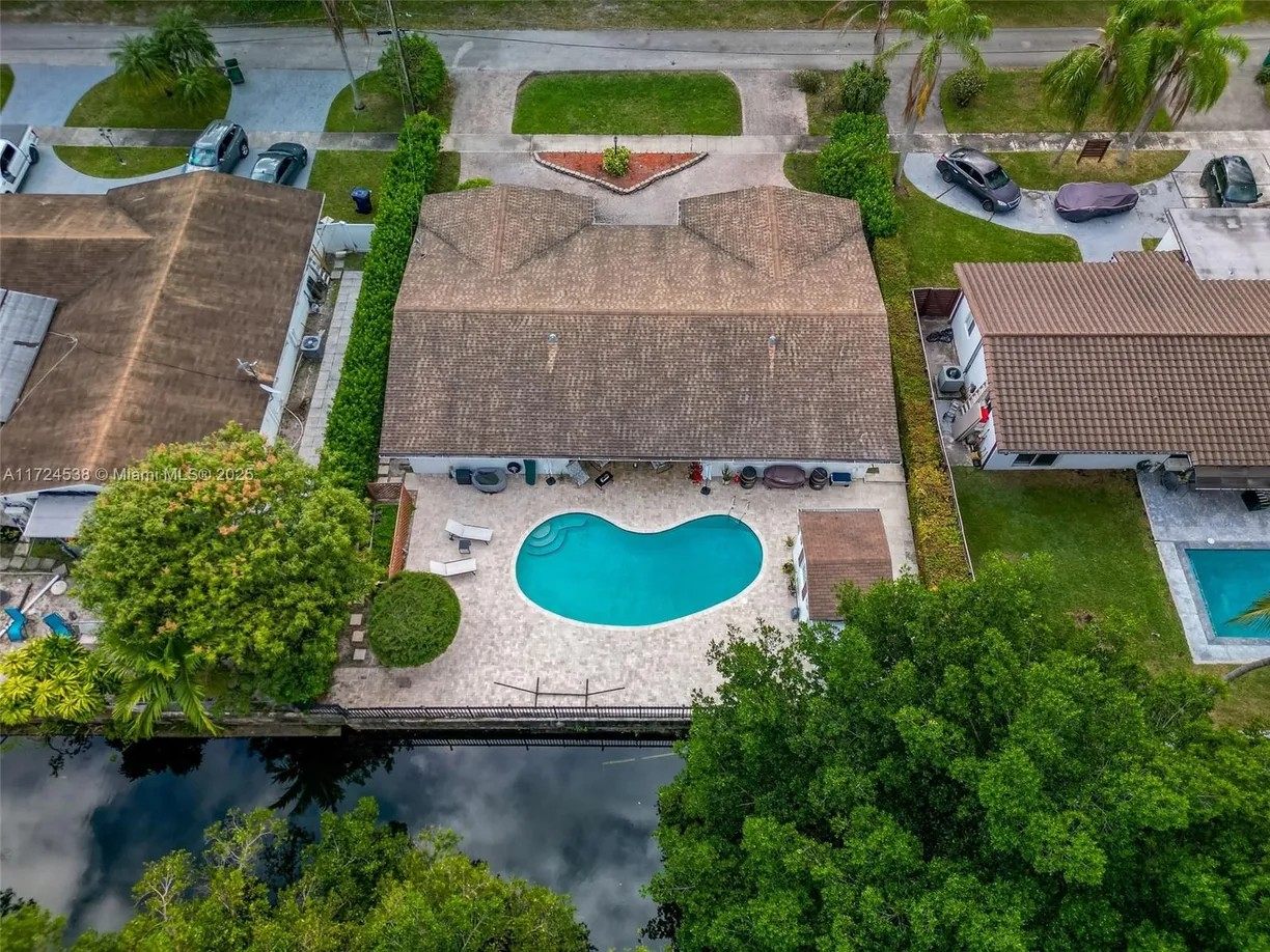 South Florida Real Estate | View 2325 NE 191st St | Listing