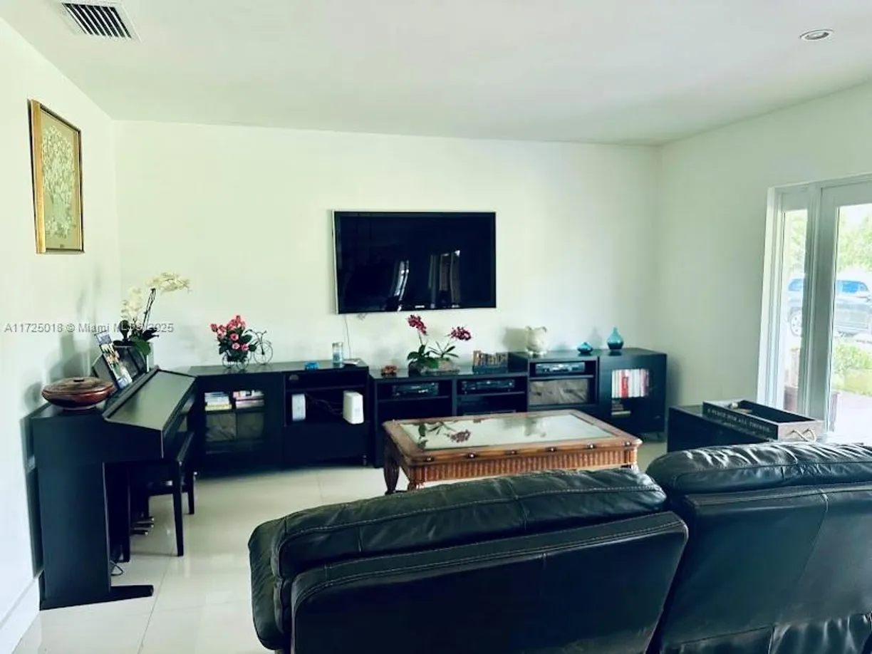 South Florida Real Estate | View 17300 SW 48th St | Listing