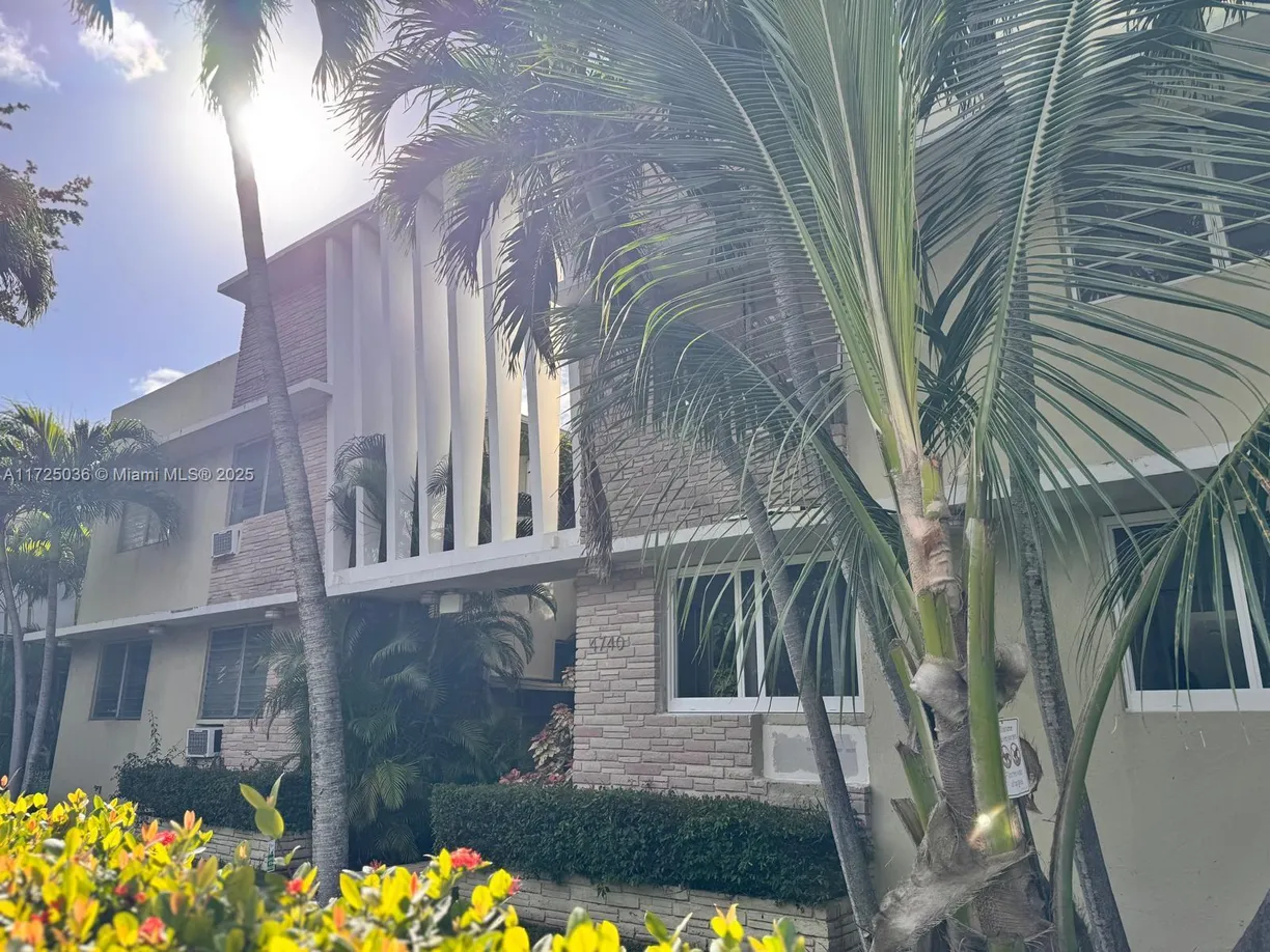 South Florida Real Estate | View 4740 Pine Tree Dr, 31 | 1 Bed, 1 Bath