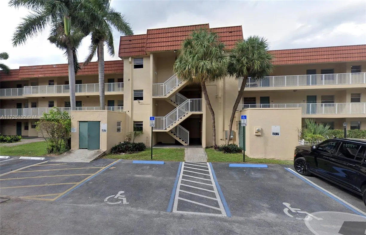 South Florida Real Estate | View 1300 Moffett St, 305 | 1 Bed, 1 Bath