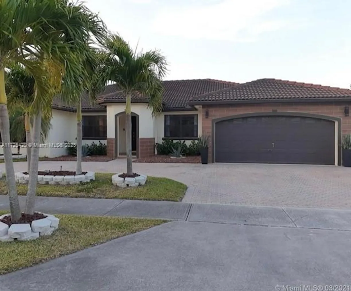 South Florida Real Estate | View 15287 SW 169th Ln | 4 Beds, 3 Baths