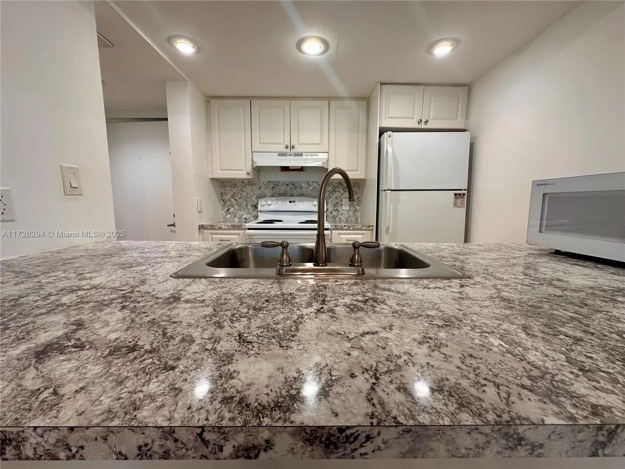 South Florida Real Estate | View 8120 Geneva Ct, 155 | Listing