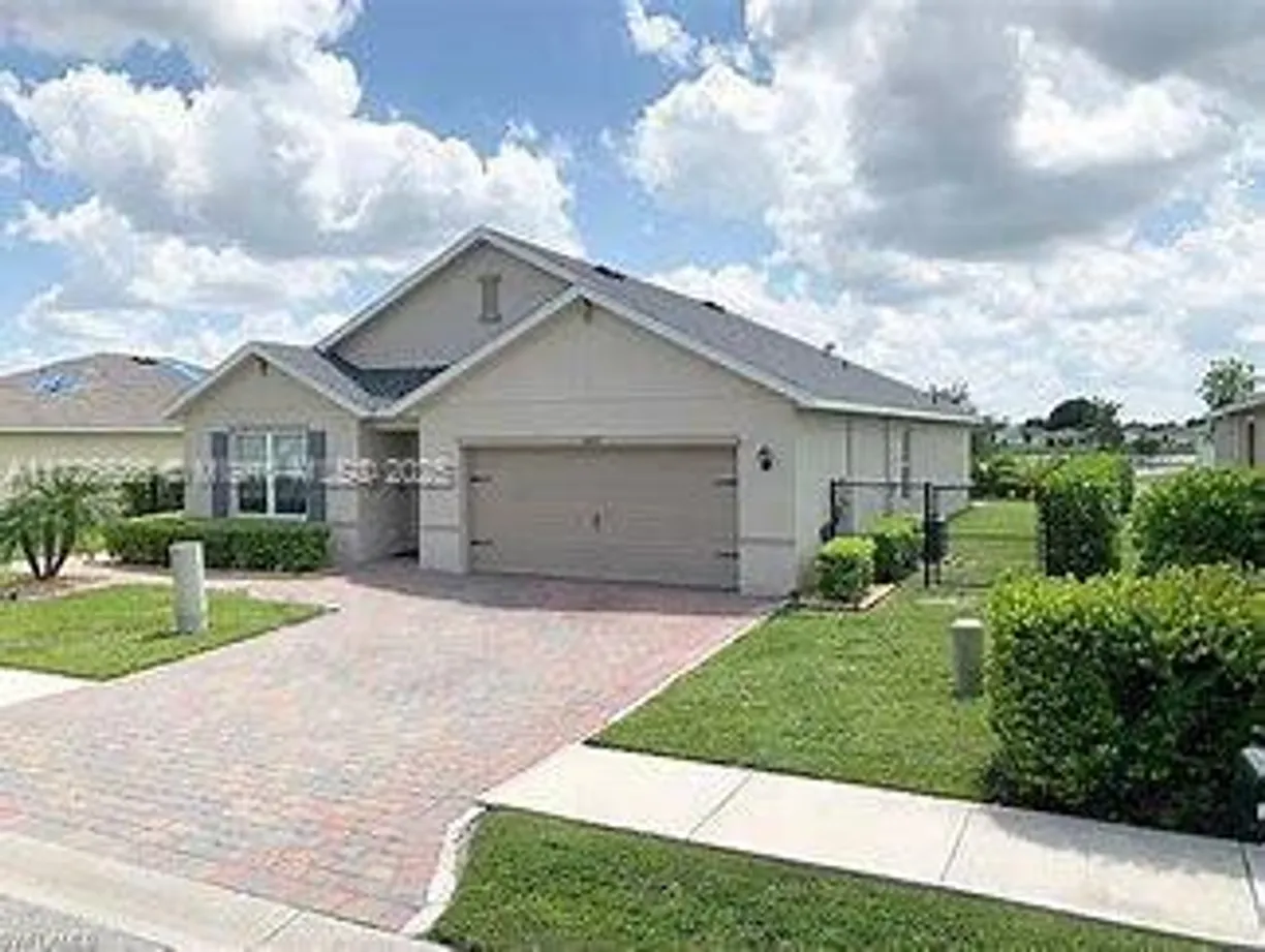 South Florida Real Estate | View 10817 Marble Brook Blvd | Listing