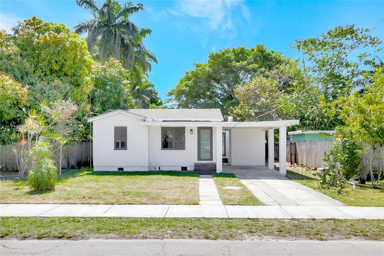 South Florida Real Estate | View 2454 Garfield St | Listing