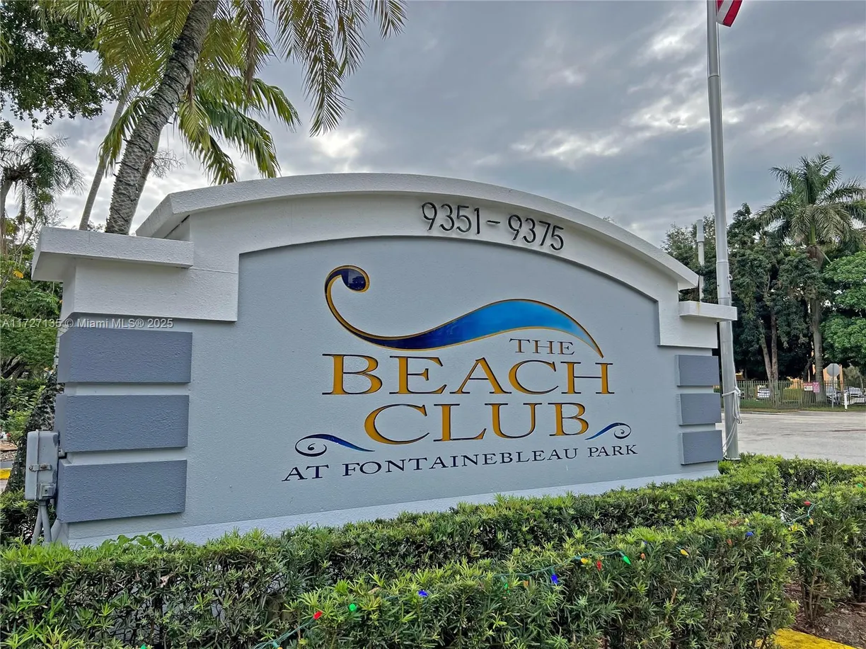 South Florida Real Estate | View 9351 Fontainebleau Blvd, B403 | 2 Beds, 2 Baths