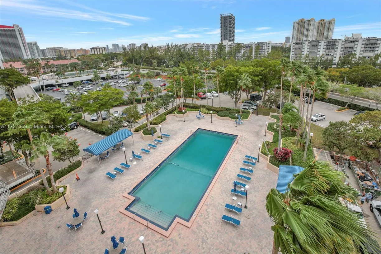 South Florida Real Estate | View 500 Three Islands Blvd, 622 | 1 Bed, 1 Bath