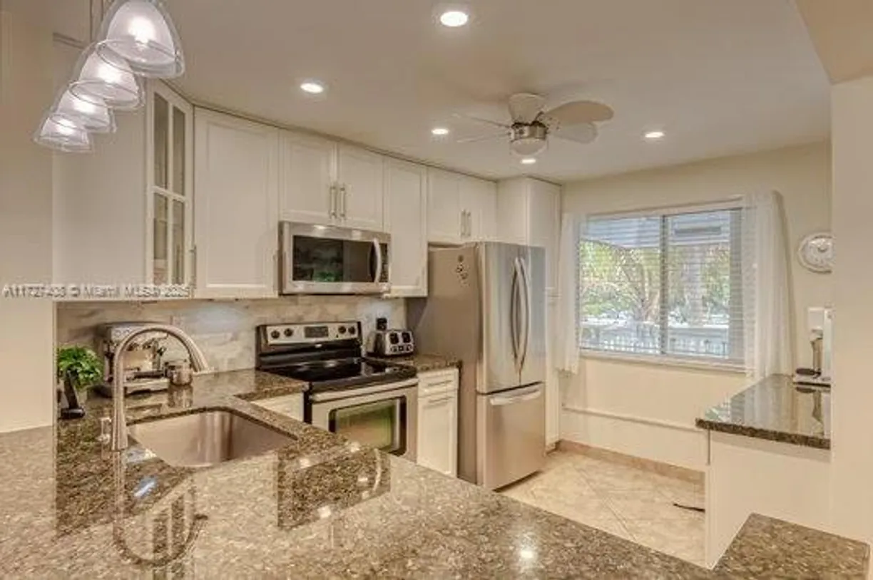 South Florida Real Estate | View 3772 Inverrary Blvd, 201 | Listing
