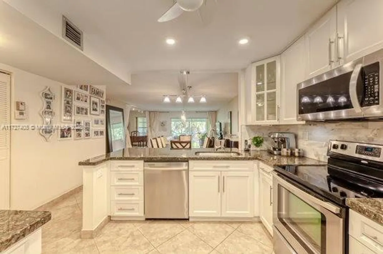 South Florida Real Estate | View 3772 Inverrary Blvd, 201 | 3 Beds, 2 Baths