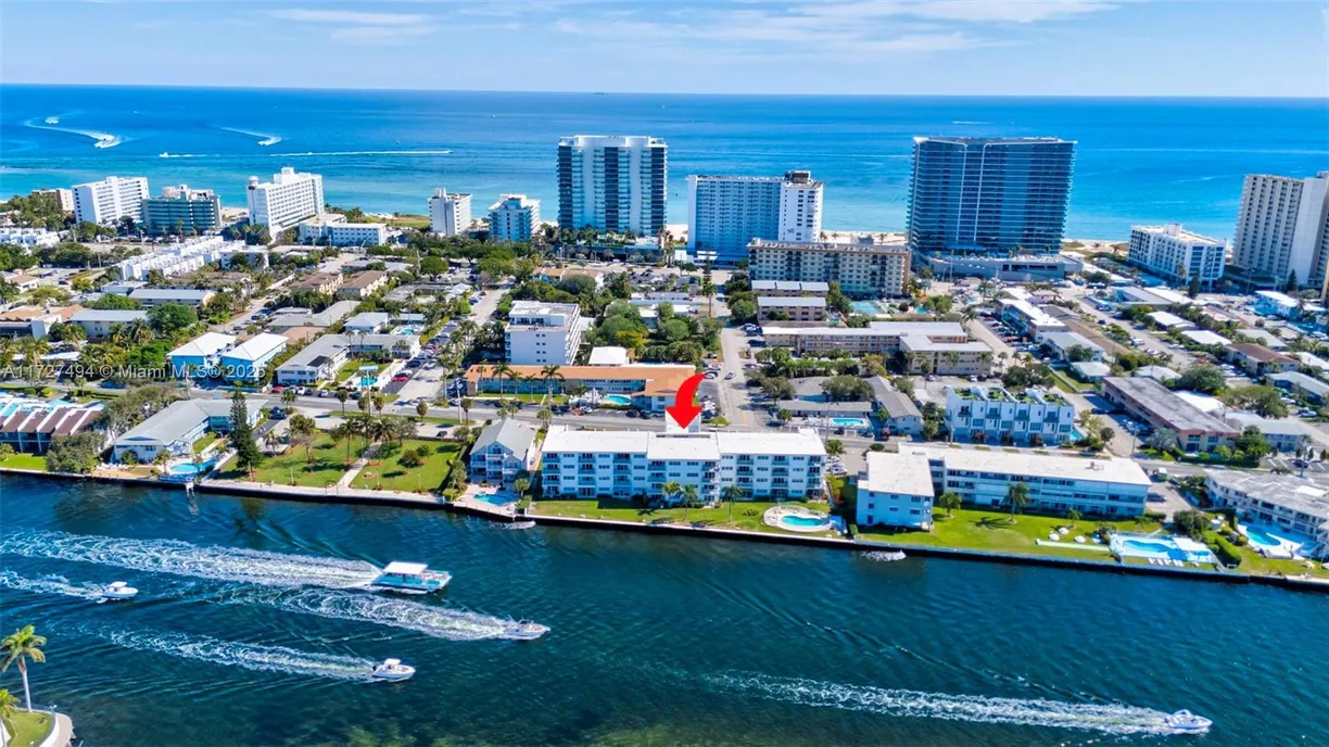 South Florida Real Estate | View 1111 N Riverside Dr, 307 | 2 Beds, 2 Baths