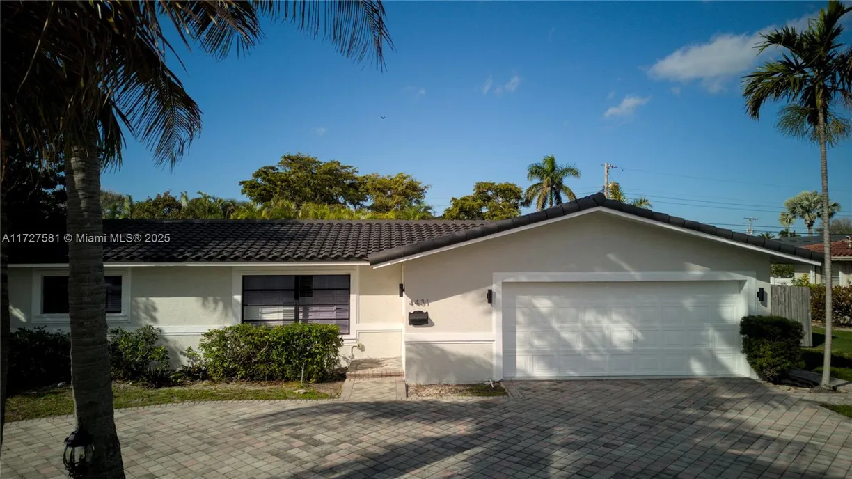 South Florida Real Estate | View 4431 NE 28th Ave | Listing