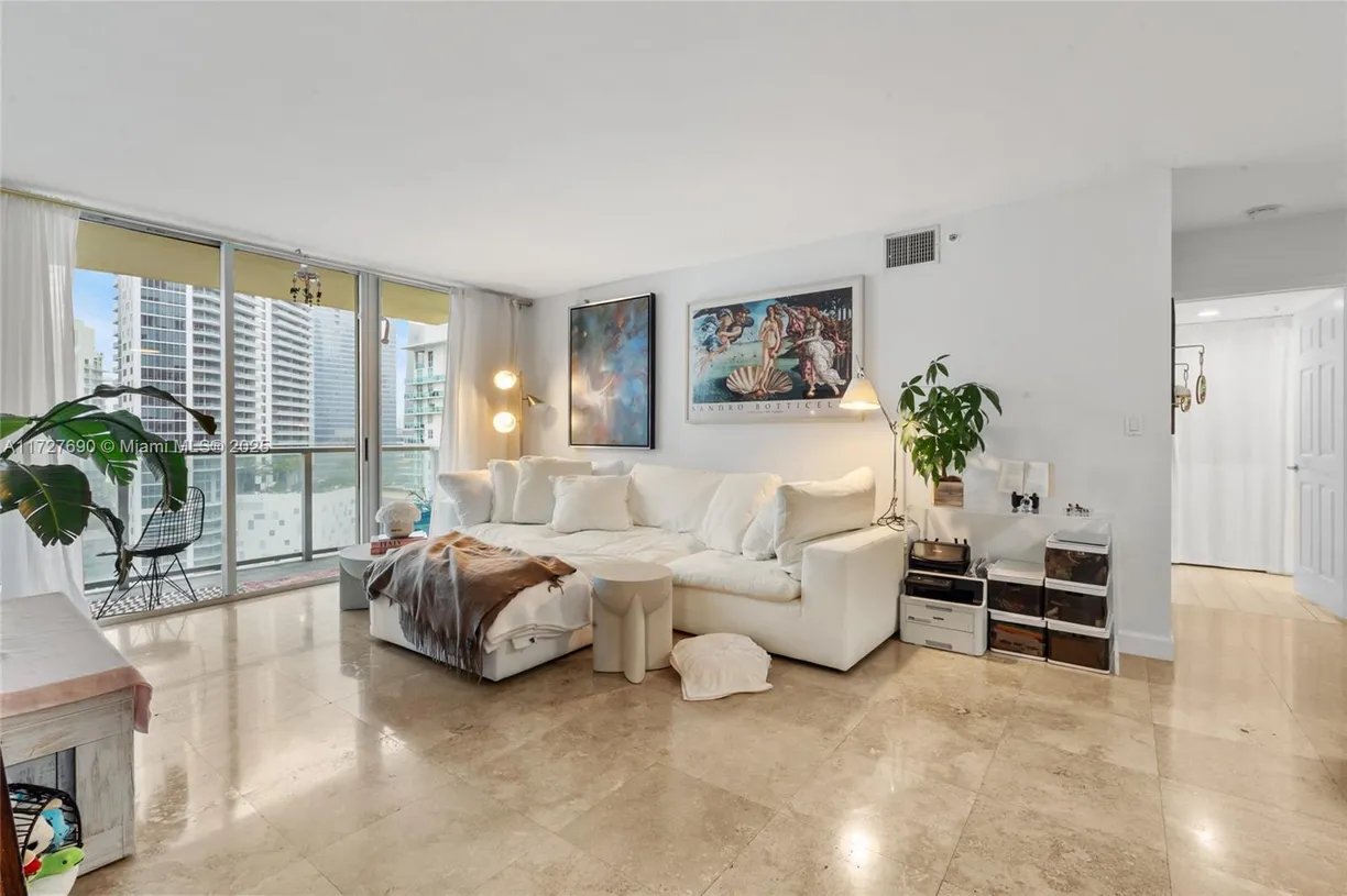 South Florida Real Estate | View 1155 Brickell Bay Dr, 1903 | 2 Beds, 2 Baths