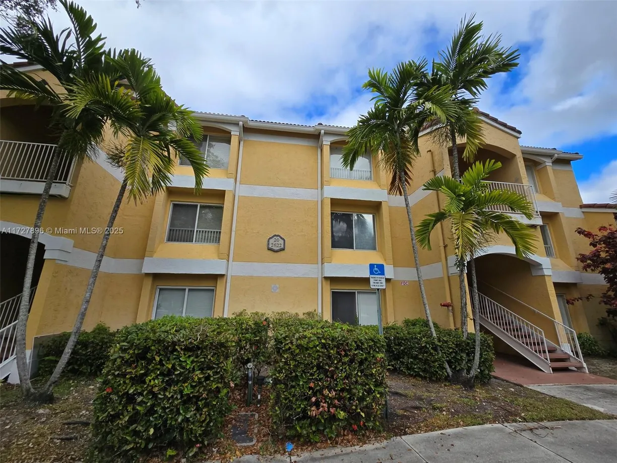South Florida Real Estate | View 2622 NW 33rd St, 2011 | 1 Bed, 1 Bath