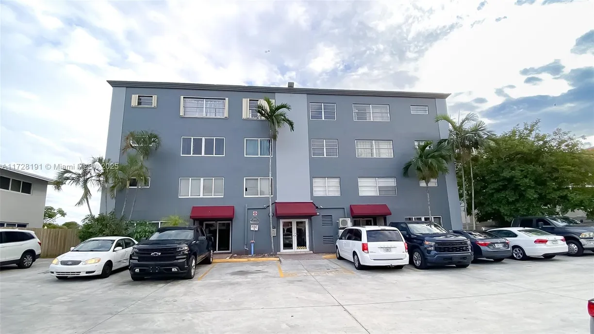 South Florida Real Estate | View 1060 Crystal Lake Dr, 304 | 2 Beds, 2 Baths