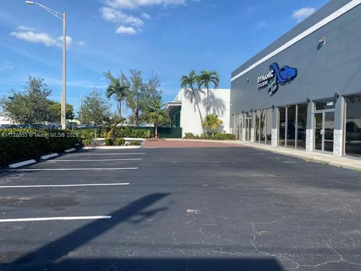 South Florida Real Estate | View 4400 N Dixie Hwy