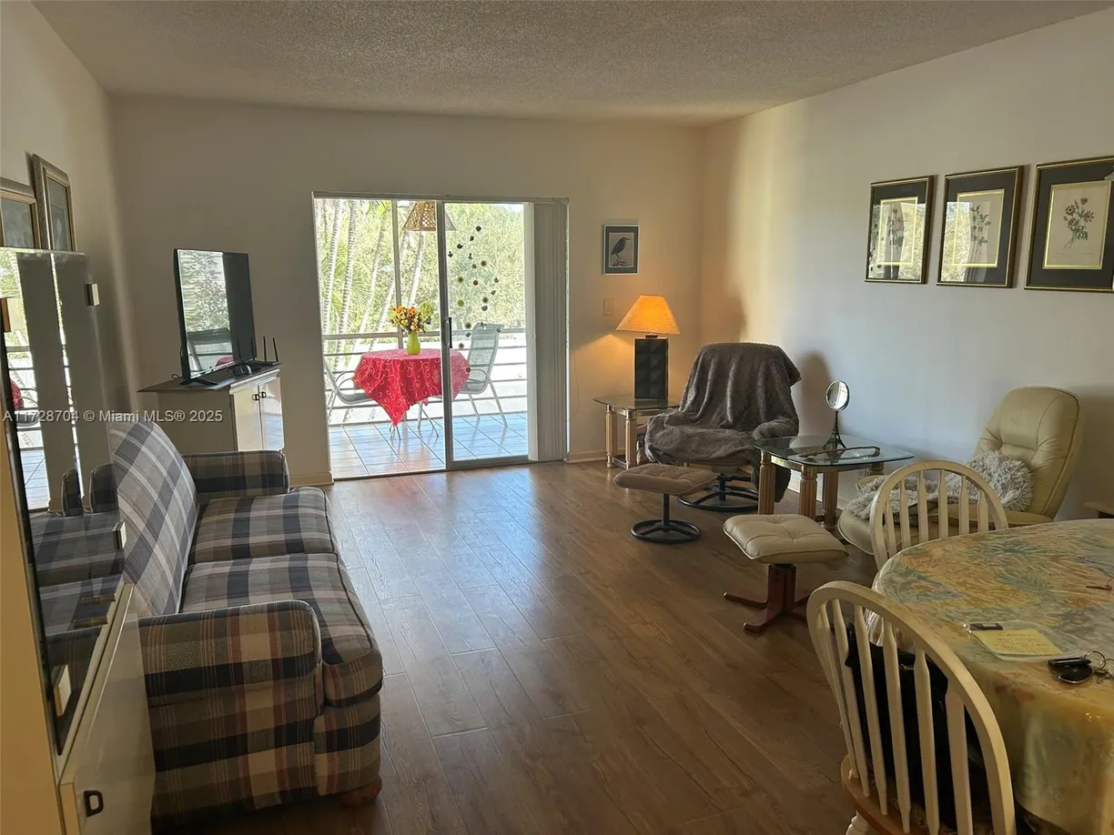 South Florida Real Estate | View 5620 SW 3rd Pl, 204 | 1 Bed, 1 Bath