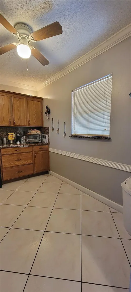 South Florida Real Estate | View 2840 Somerset Dr, 318M | Listing