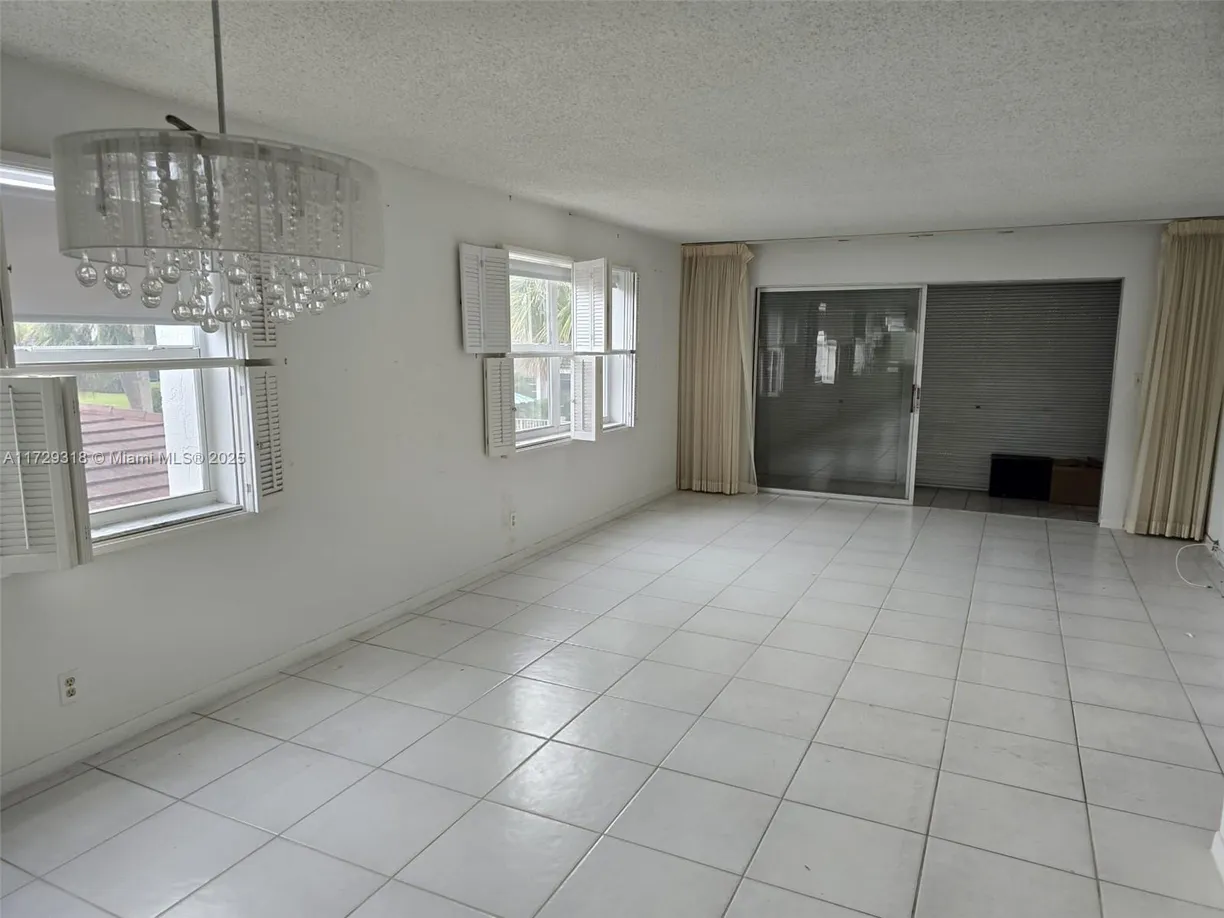 South Florida Real Estate | View 3551 Inverrary Dr, 201 | Listing