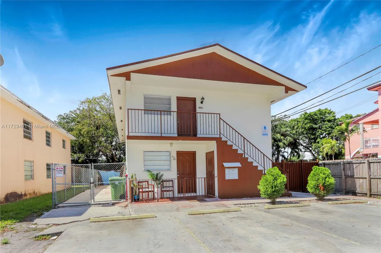 South Florida Real Estate | View 642 E 2nd Ave, A | 2 Beds, 1 Bath