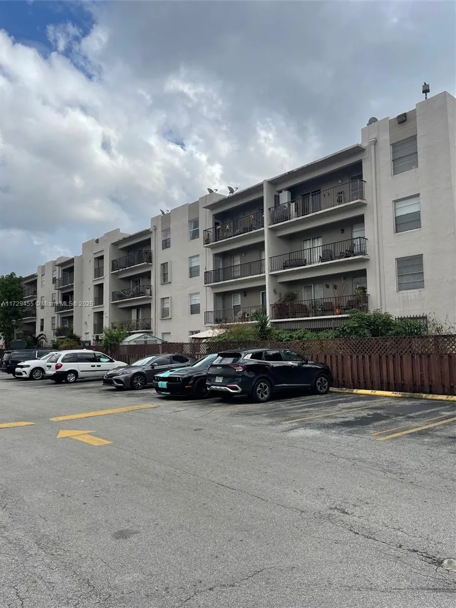 South Florida Real Estate | View 5625 W 20th Ave, 215 | 3 Beds, 2 Baths