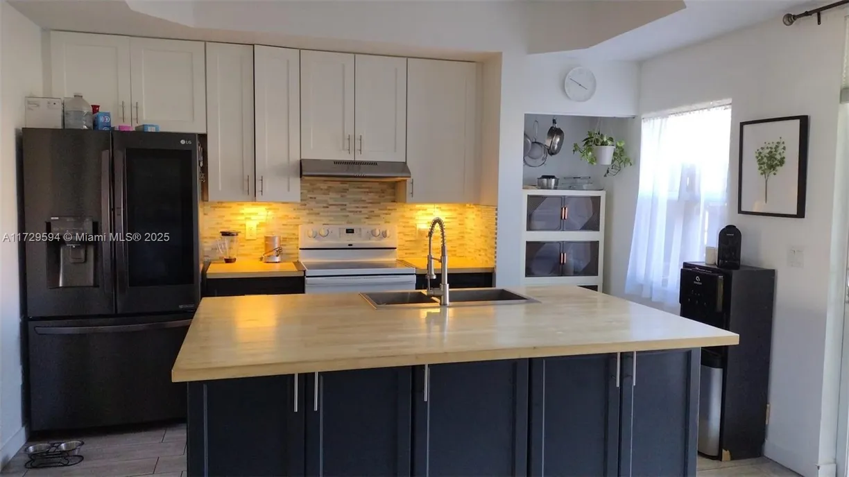 South Florida Real Estate | View 4938 Windward Way, 1304 | Listing