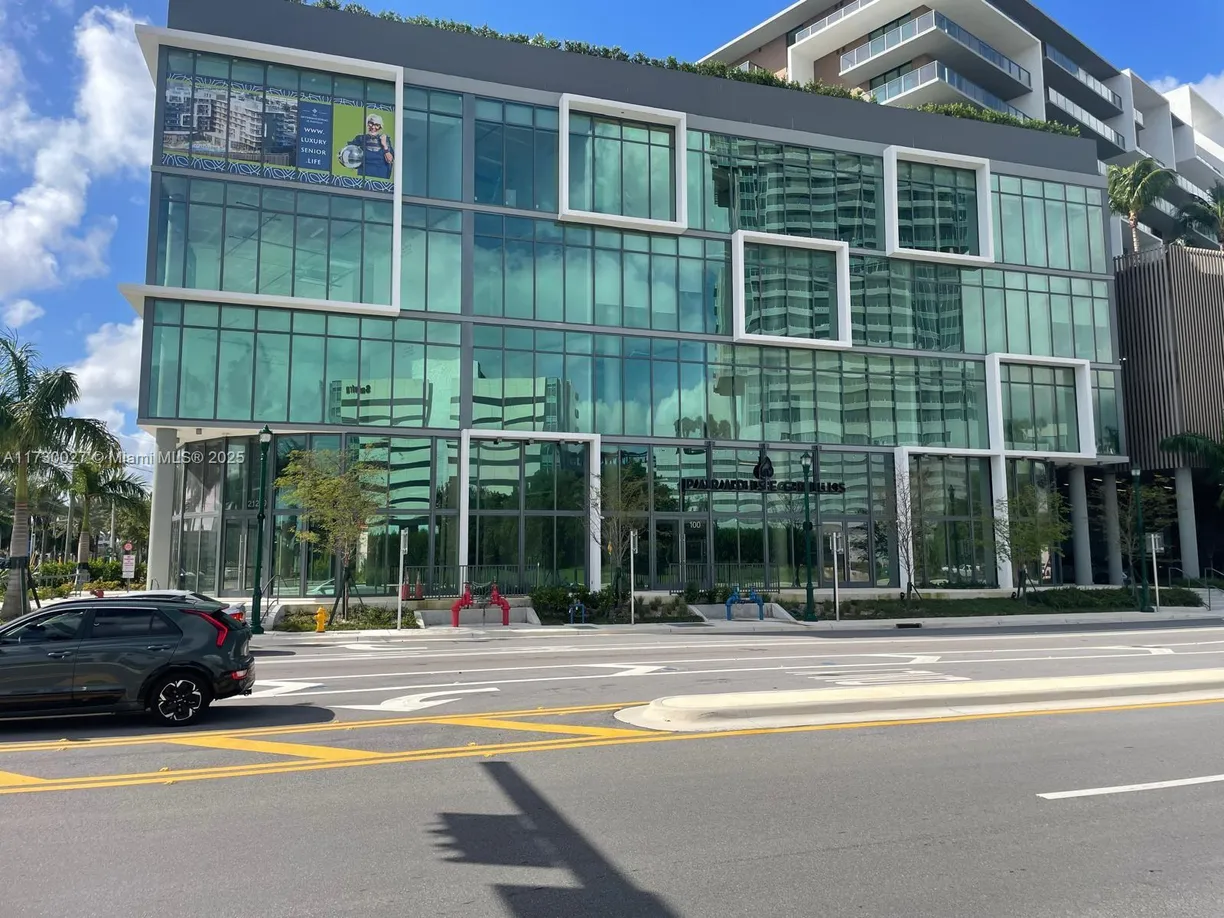 South Florida Real Estate | View 21290 Biscayne Blvd, 407
