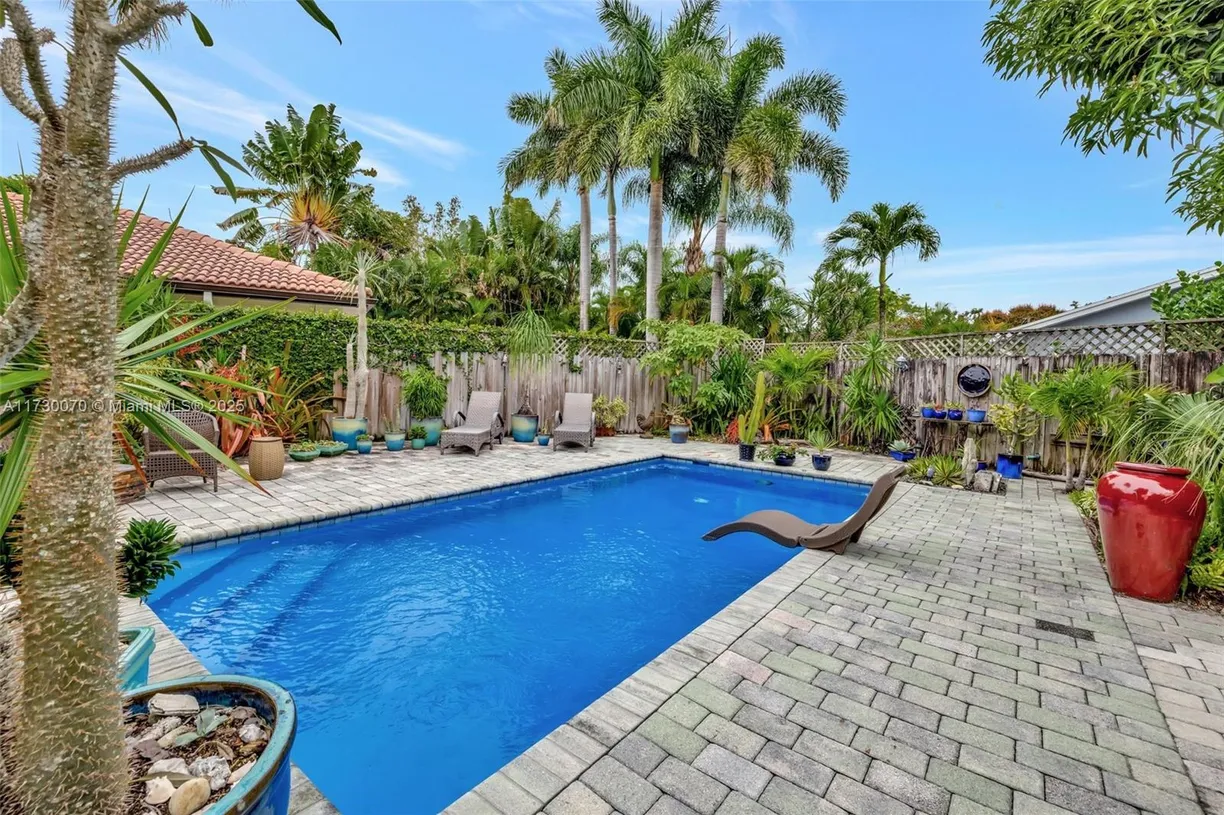 South Florida Real Estate | View 1401 NE 33rd St | 3 Beds, 2 Baths