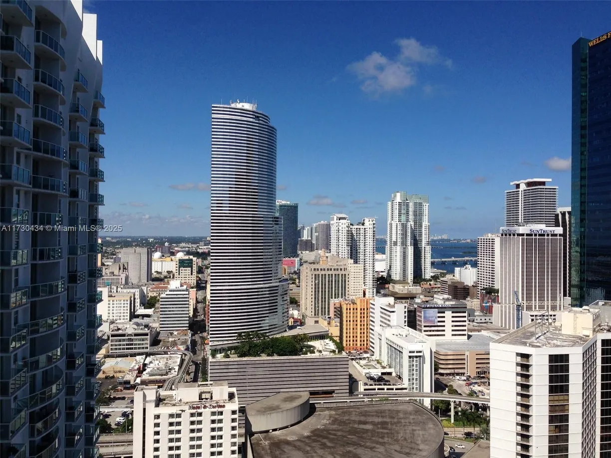 South Florida Real Estate | View 41 SE 5th St, 2005 | Listing