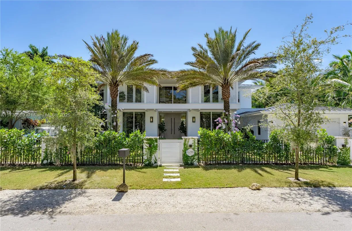 South Florida Real Estate | View 6790 SW 76th Ter | 6 Beds, 6 Baths