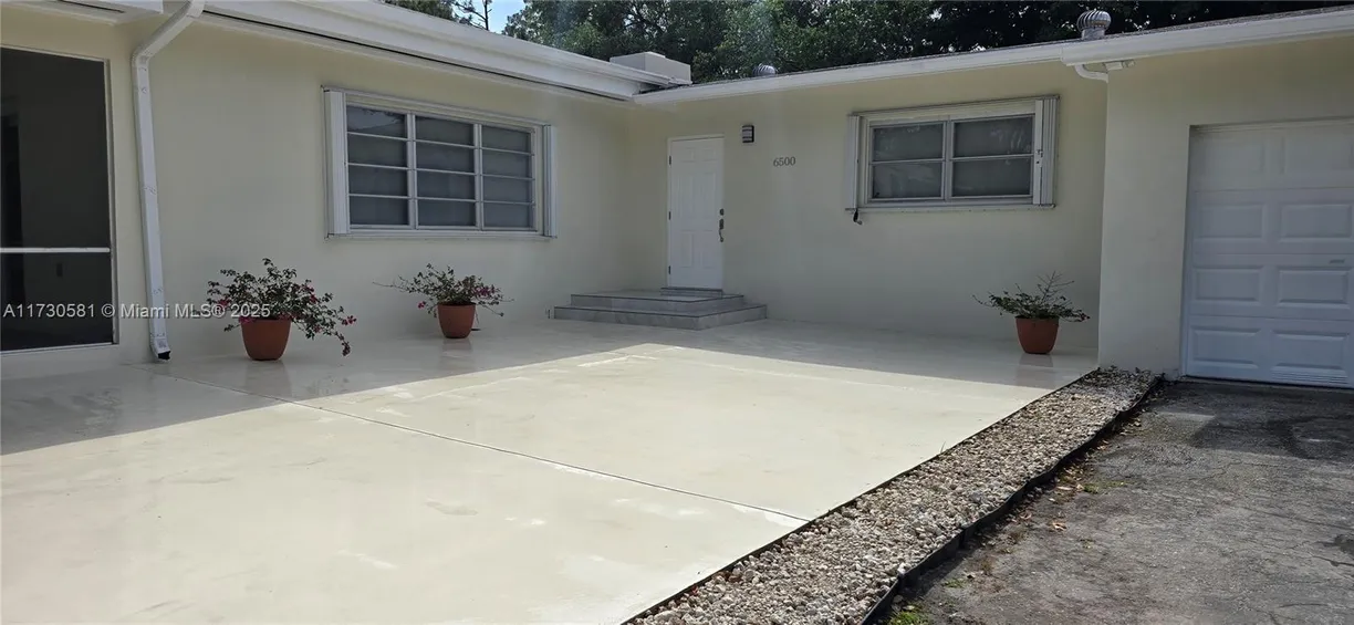 South Florida Real Estate | View 6500 SW 82nd Ave | Listing