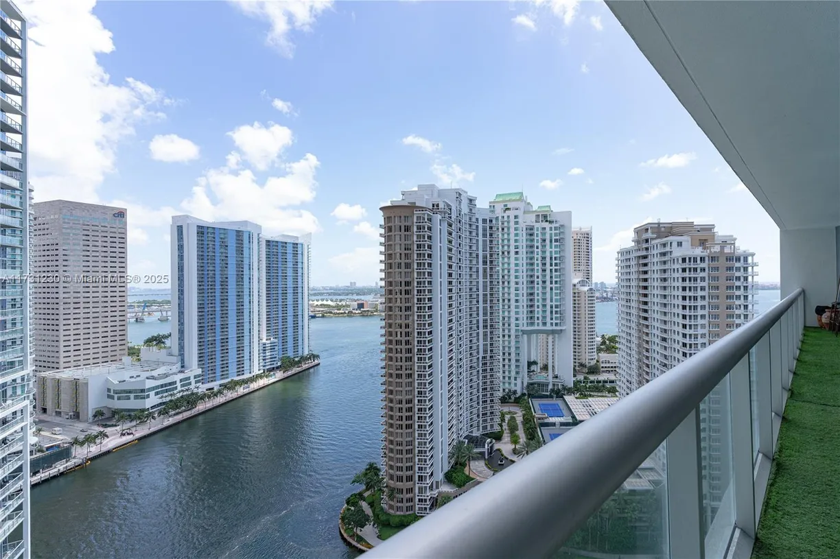 South Florida Real Estate | View 495 Brickell Ave, 2704 | 2 Beds, 2 Baths