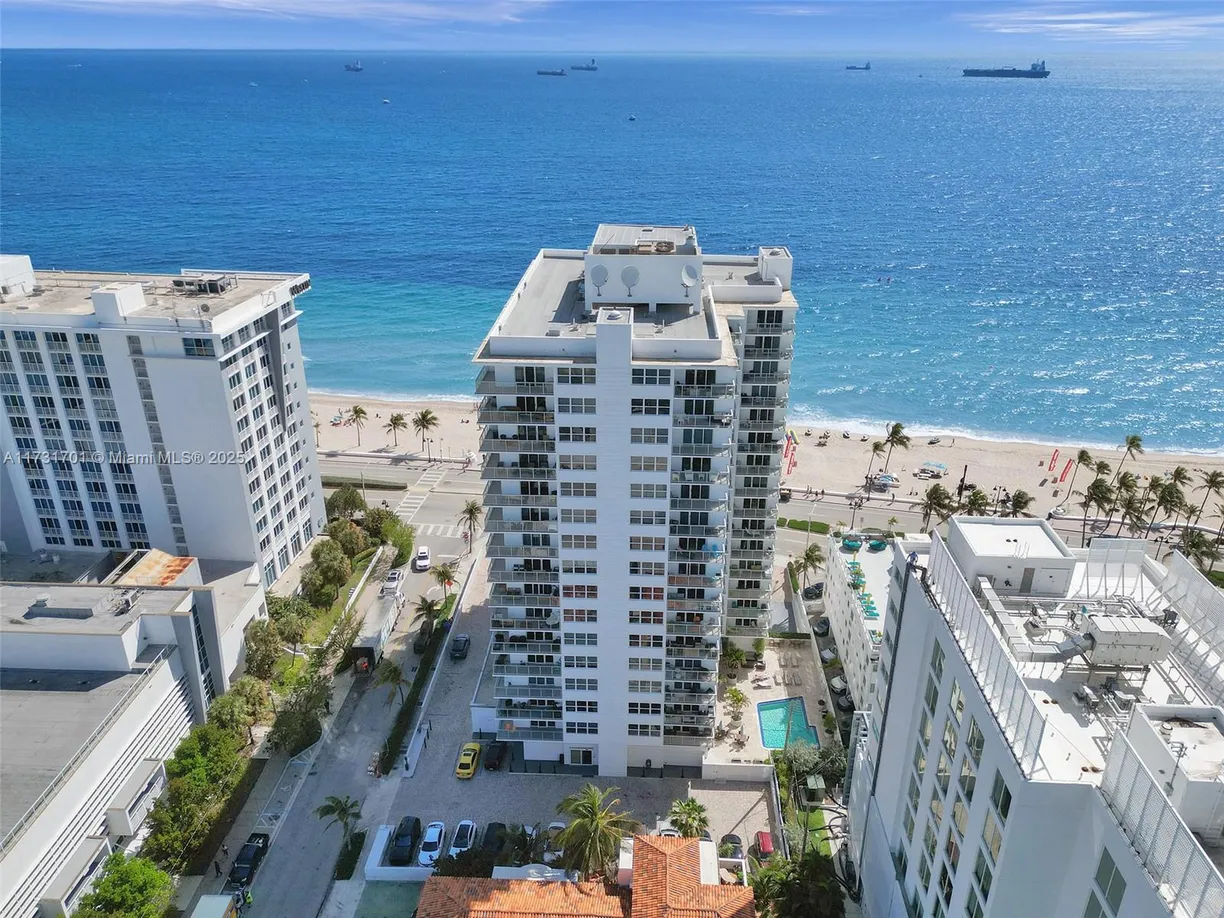South Florida Real Estate | View 209 N Fort Lauderdale Beach Blvd, 2E | 1 Bed, 2 Baths