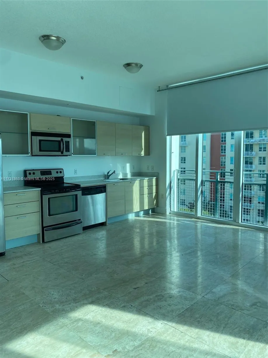 South Florida Real Estate | View 350 NE 24th St, 815 | 1 Bath