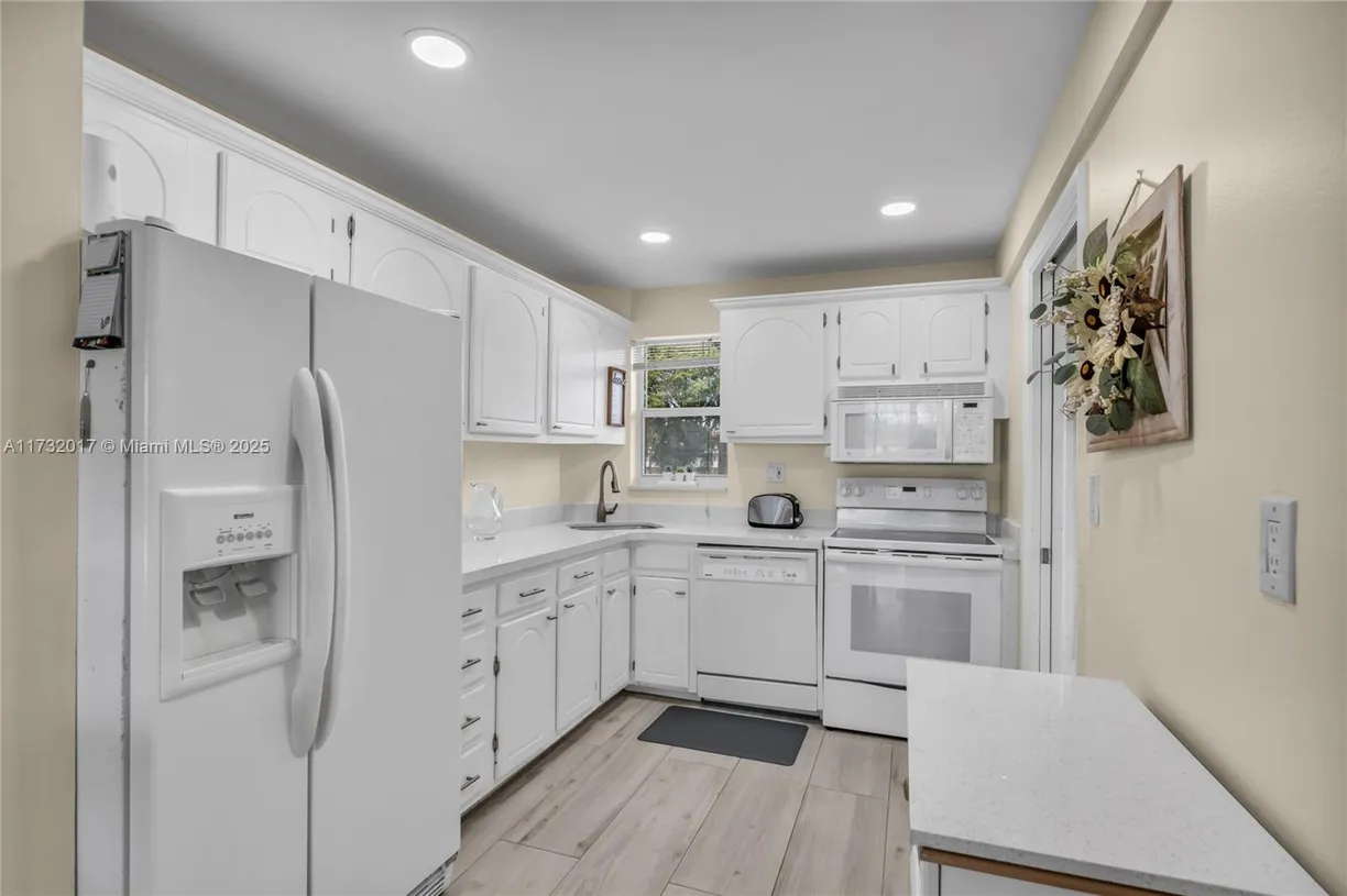 South Florida Real Estate | View 8900 Washington Blvd, 211 | Listing