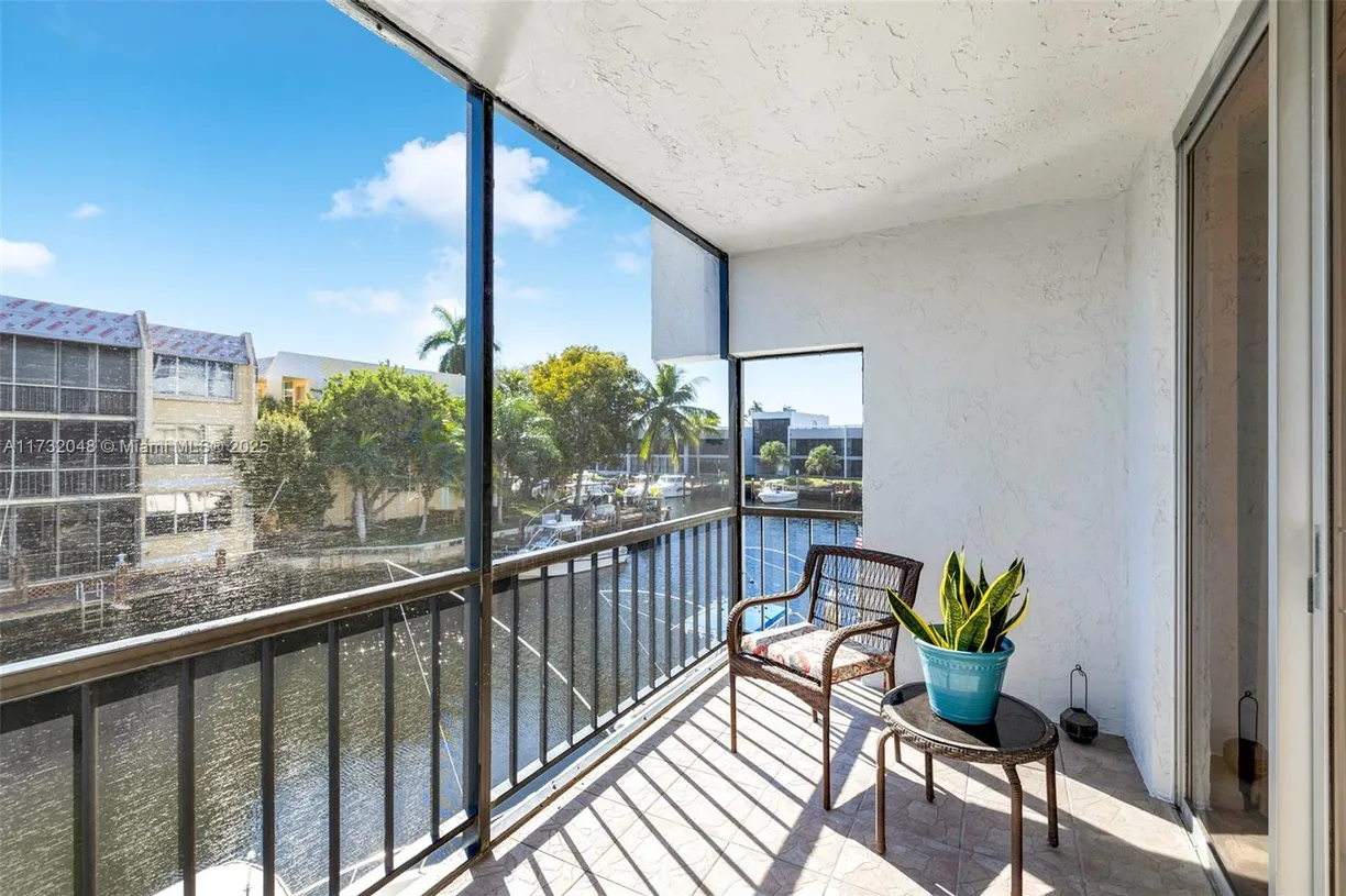 South Florida Real Estate | View 777 S Federal Hwy, 202M | Listing