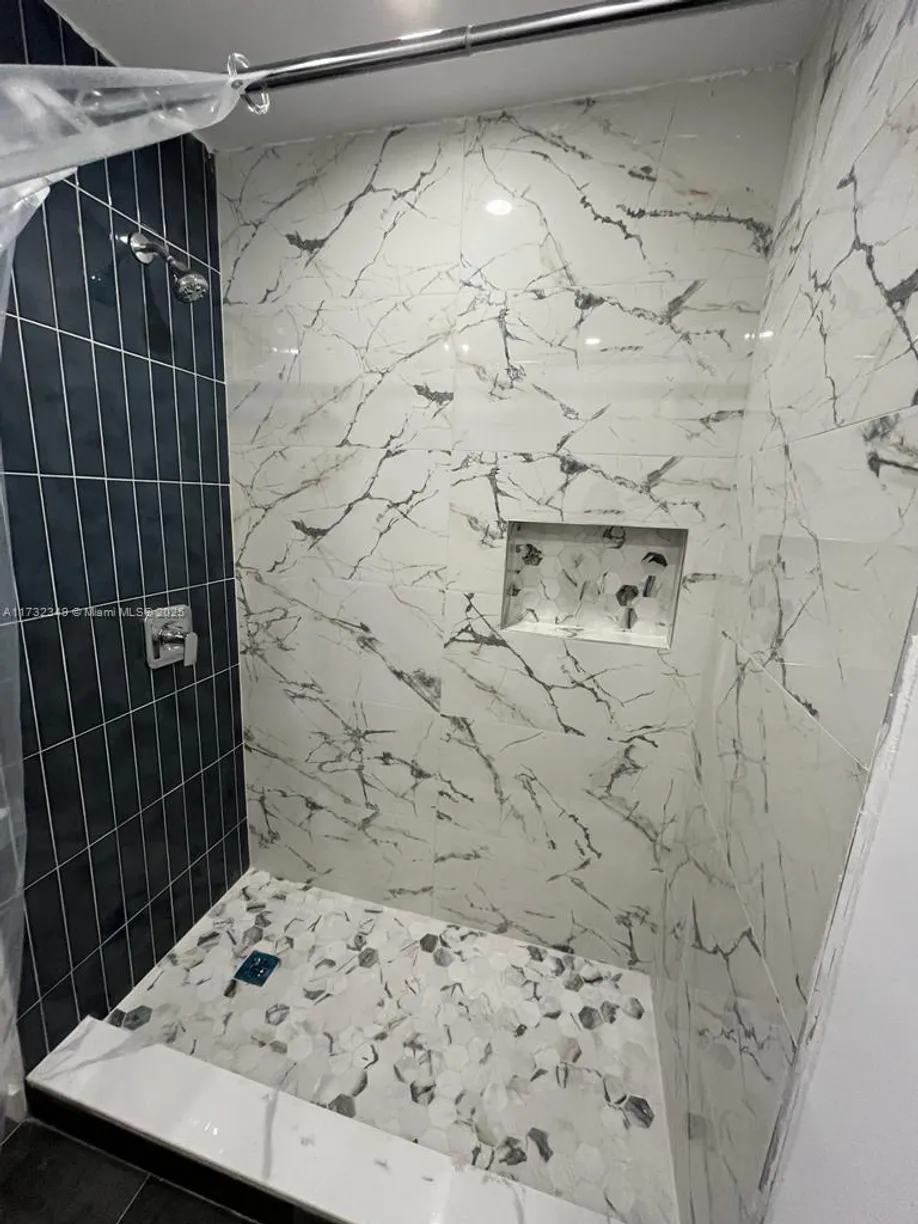 South Florida Real Estate | View 3328 Simms St | Listing