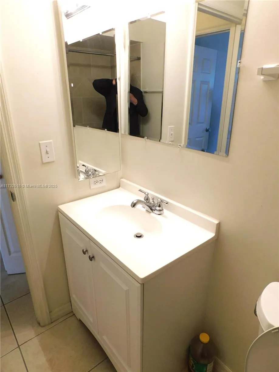 South Florida Real Estate | View 508 SE 7 ST | Listing