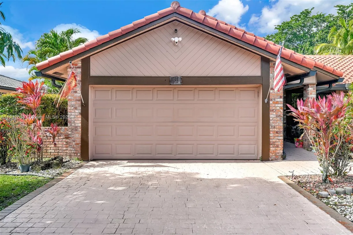 South Florida Real Estate | View 510 NW 105th Dr | Listing