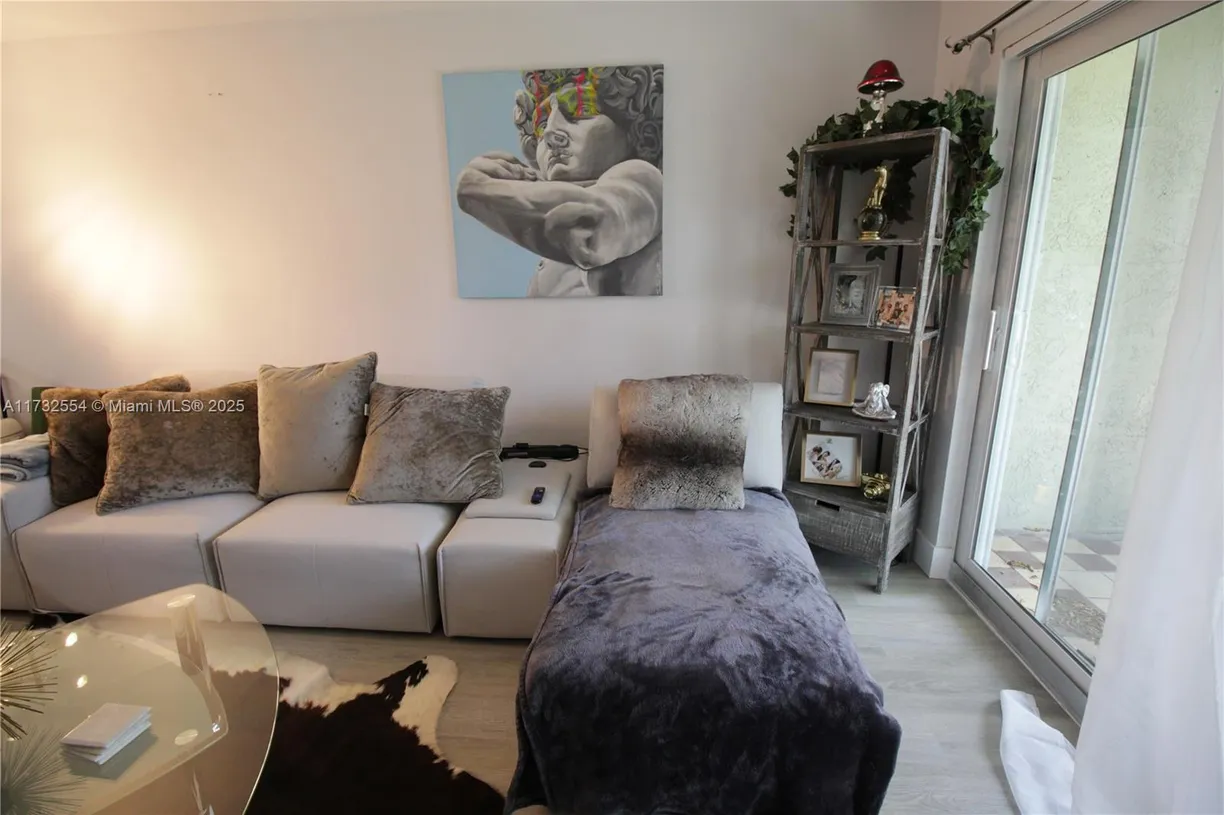 South Florida Real Estate | View 3002 NE 5th Ter, 210-B | Listing