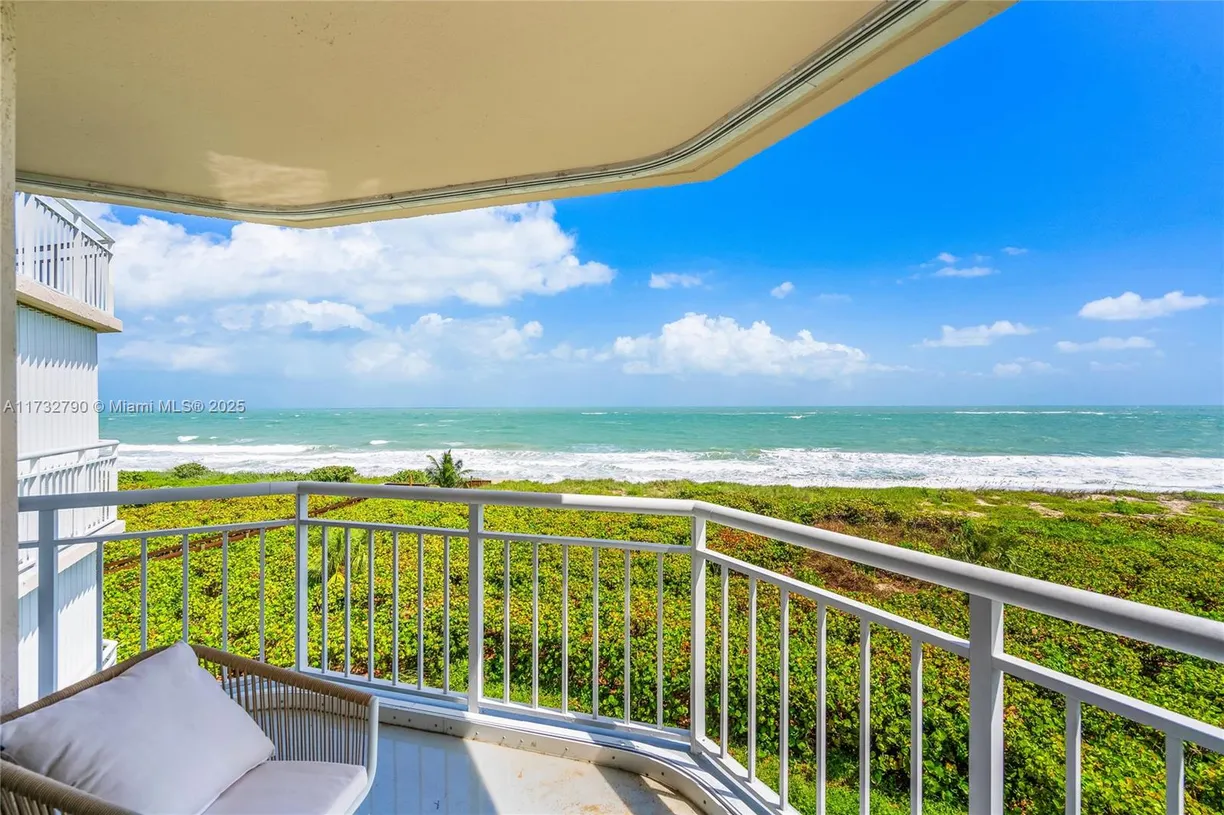 South Florida Real Estate | View 3870 N Highway A1a, 405 | Listing