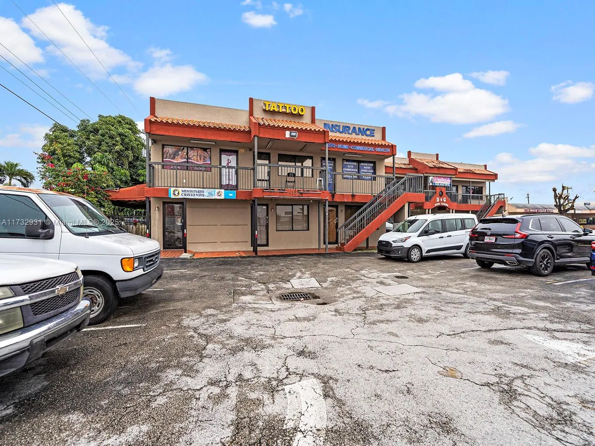 South Florida Real Estate | View 4301-4311 Palm Ave | Listing
