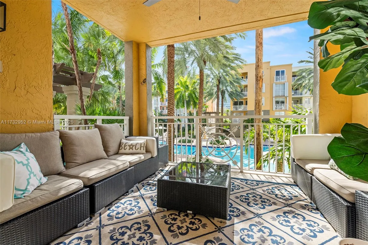 South Florida Real Estate | View 145 Jefferson Ave, 416 | 3 Beds, 3 Baths