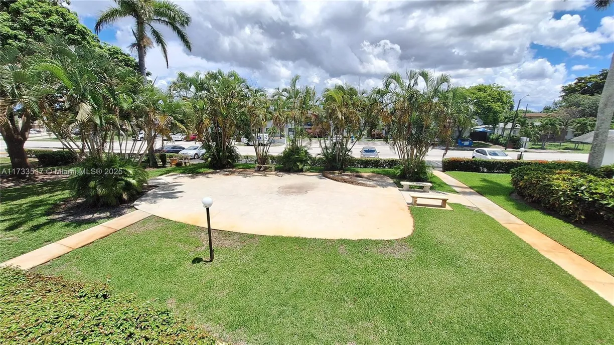 South Florida Real Estate | View 6201 SW 37th St, 109 | Listing