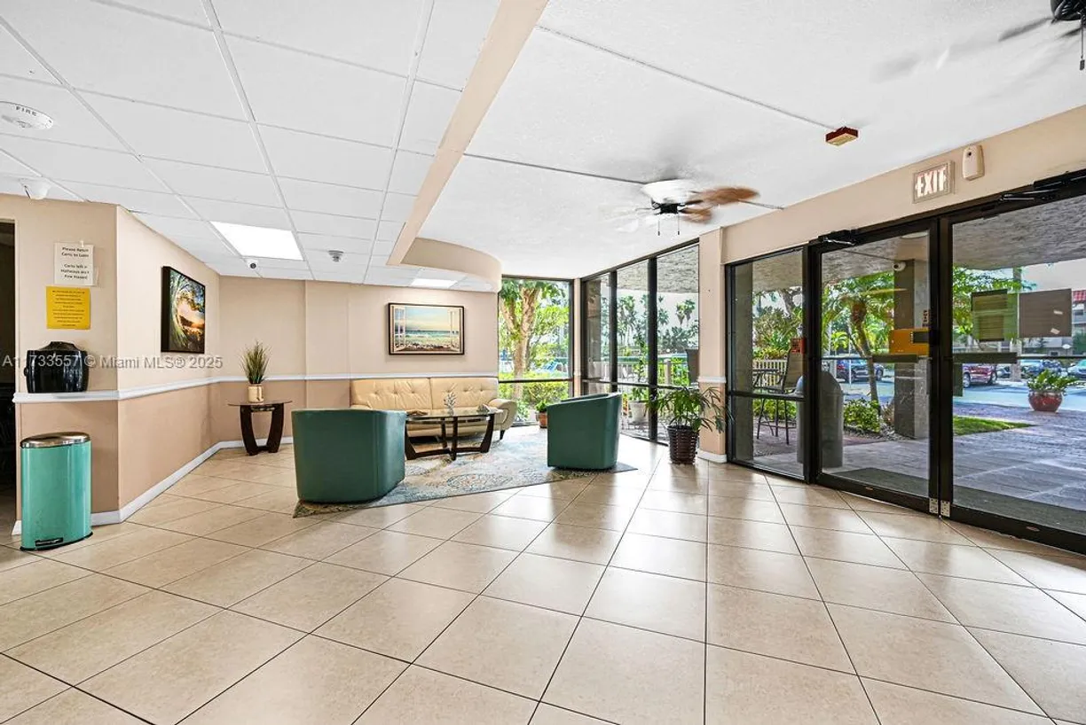 South Florida Real Estate | View 777 S Federal Hwy, RP405 | Listing