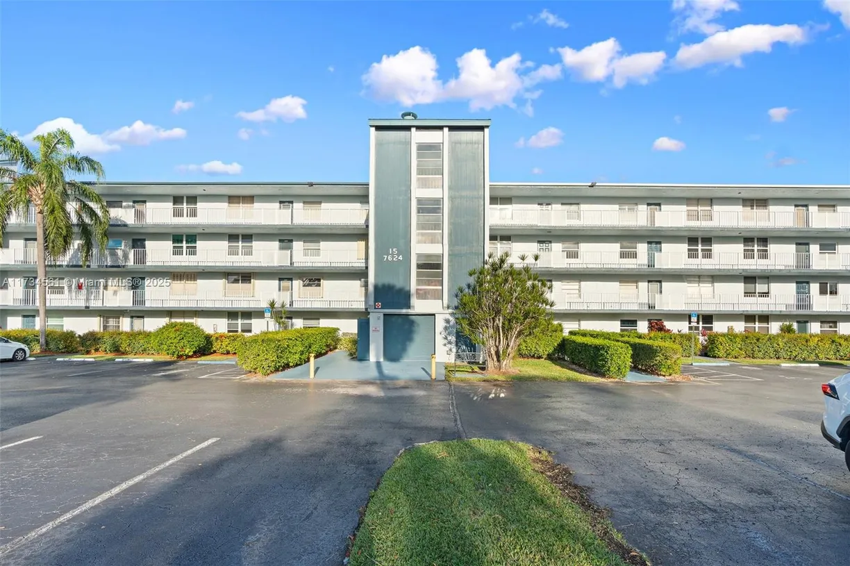 South Florida Real Estate | View 7624 NW 18th St, 402 | 2 Beds, 2 Baths